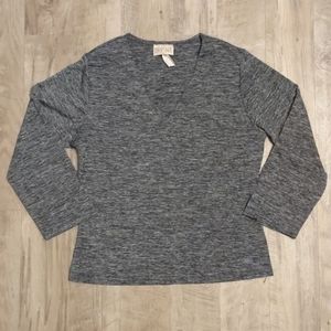 Divine V-neck 3/4 Sleeve Top